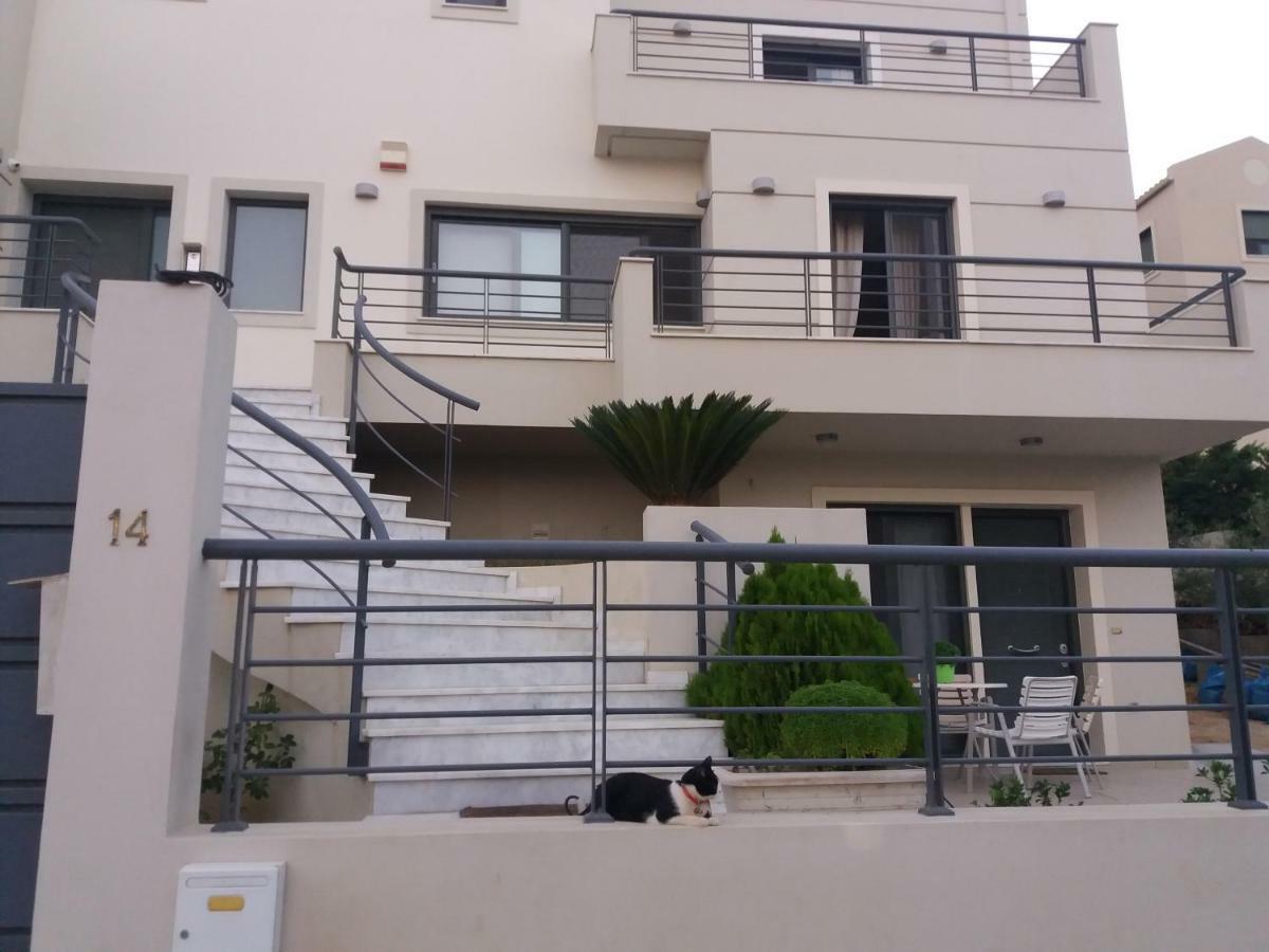 Lena'S Fresh Studio Near The Airport With Seaview アルテミダ エクステリア 写真